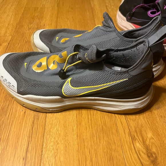 Nike ACG Zoom Air AO bundle with Black Laser Crimson and Grey Metallic Silver - Picture 7 of 10